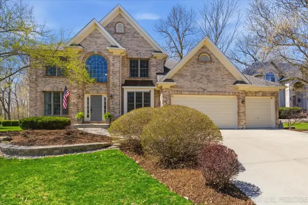 1601 King Edward Avenue, St. Charles, IL 60174