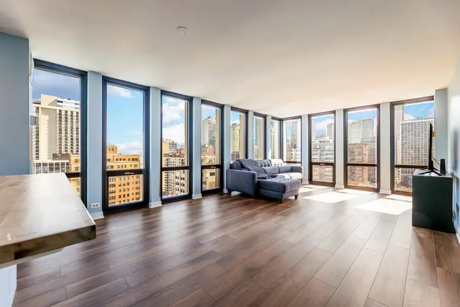1 E Scott Street #2004, Chicago, IL 60610 - #3