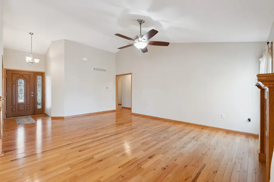 1716 Conor Court, Clinton, IA 52732 - #3