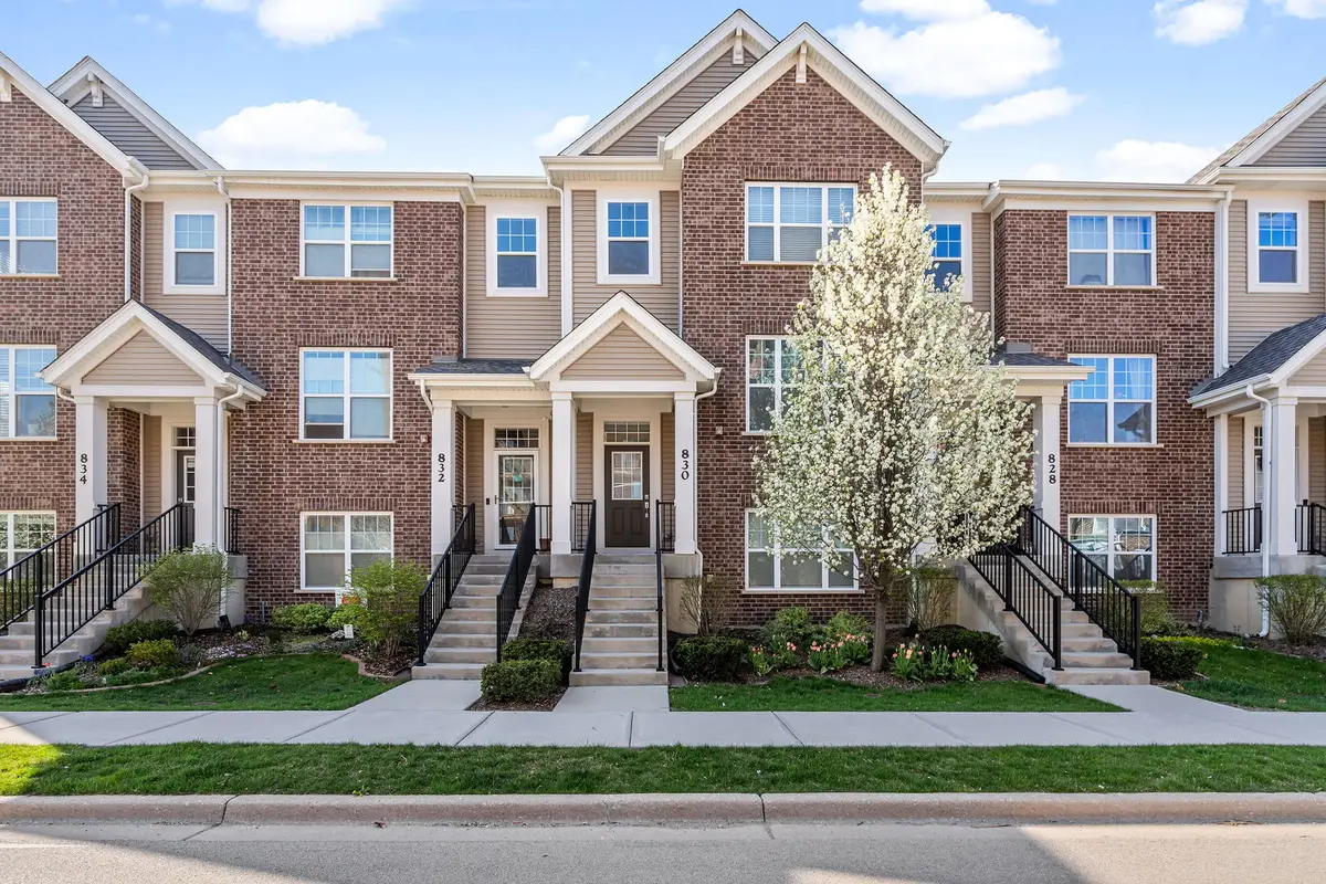 830 Center Street, Des Plaines, IL 60016 - #1