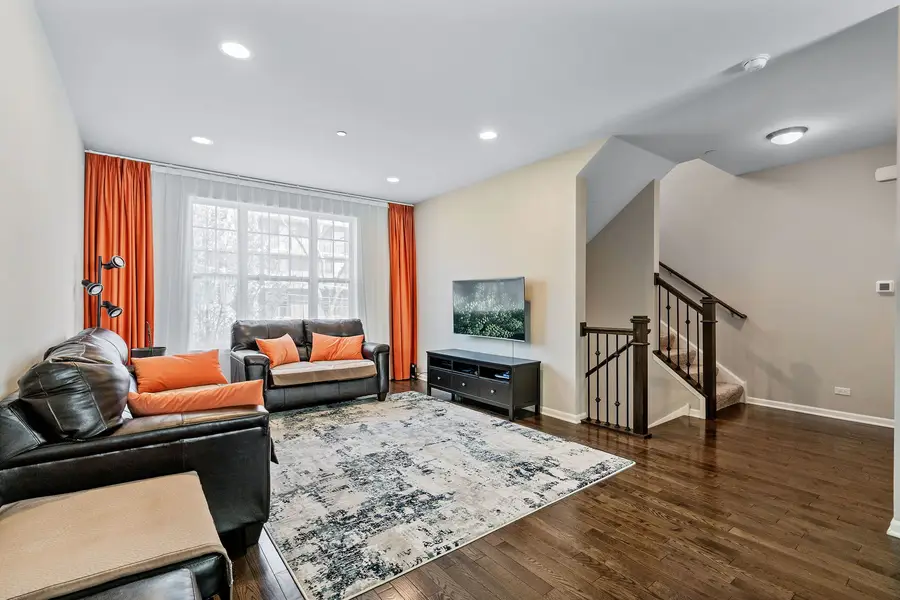 830 Center Street, Des Plaines, IL 60016 - #3