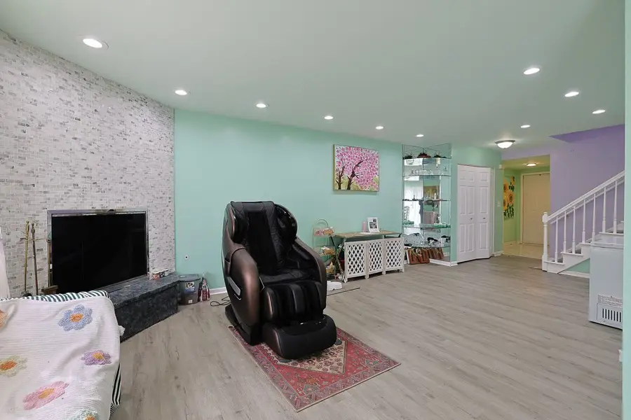 1803 Koehling Road, Northbrook, IL 60062 - #3