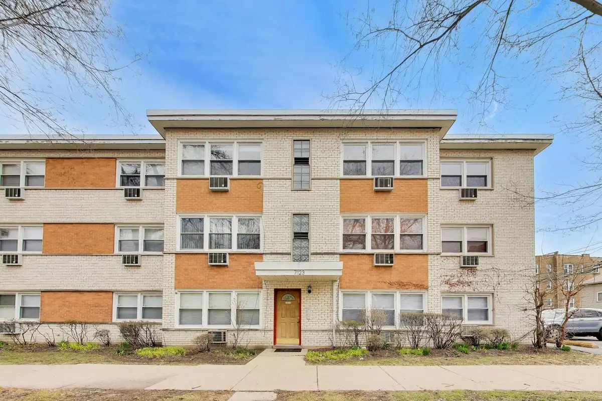 7123 N Damen Avenue #6E, Chicago, IL 60645 - #1