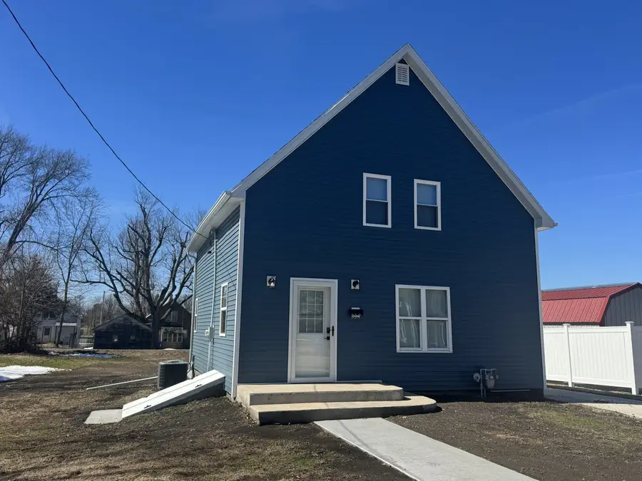 337 Whitney Avenue, Kewanee, IL 61443 - #2
