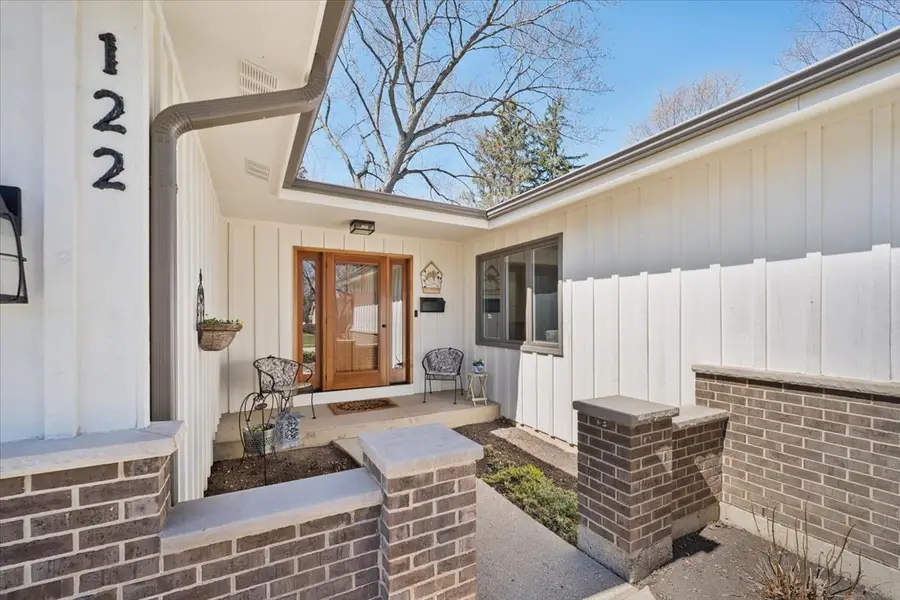 122 Williamsburg Drive, Bartlett, IL 60103 - #2