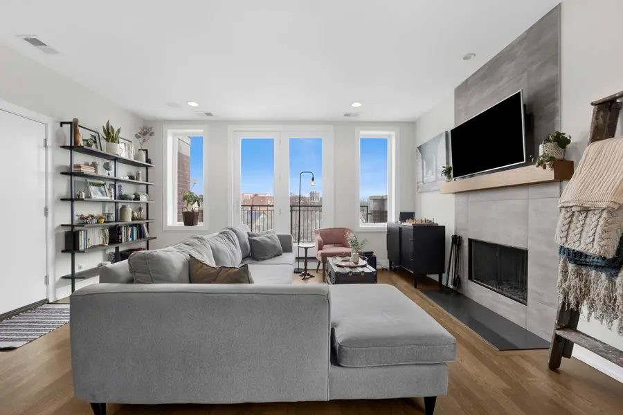 3140 N Elston Avenue #3S, Chicago, IL 60618 - #2