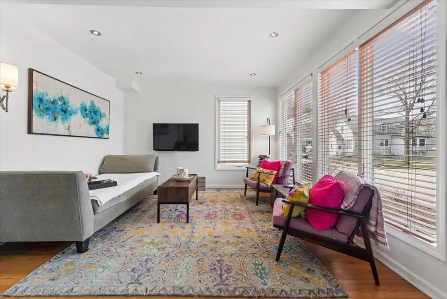 1203 Florence Avenue, Evanston, IL 60202 - #2