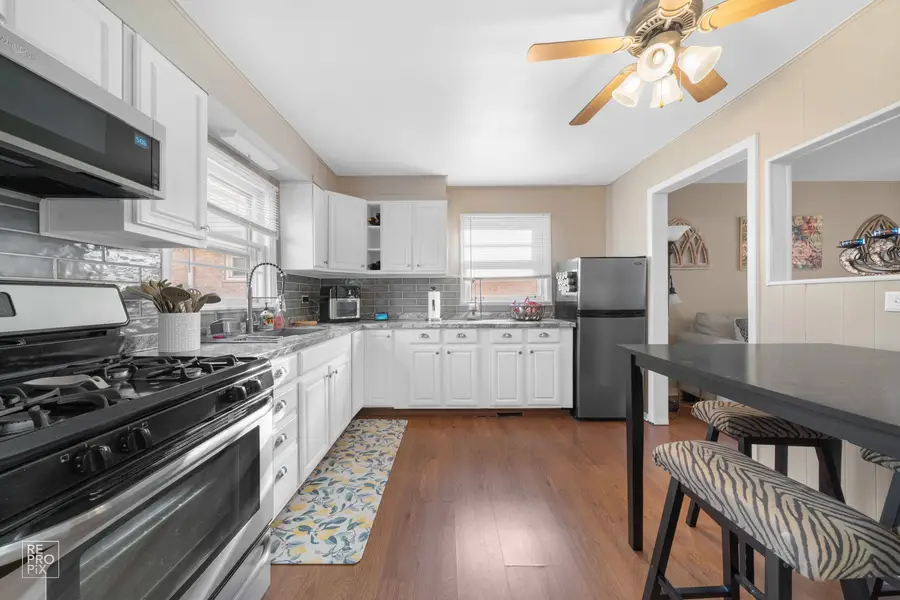 5145 State Road, Burbank, IL 60459 - #3