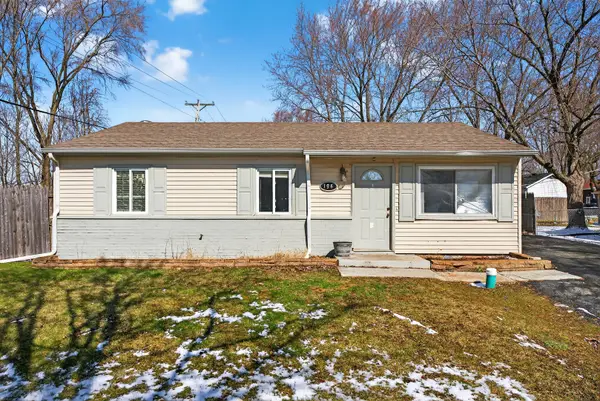 196 Hadleigh Road, Bolingbrook, IL 60440