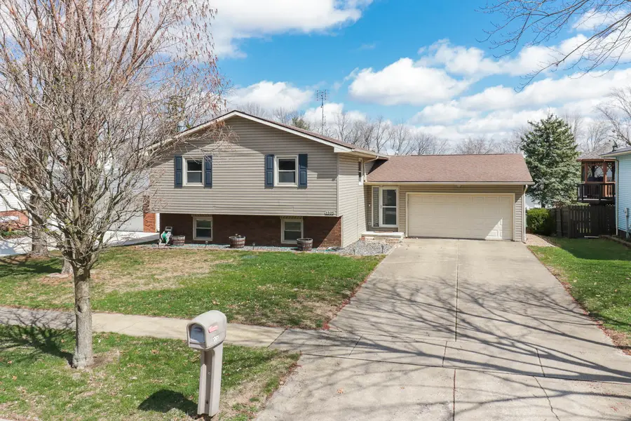 1305 Nicki Drive, Bloomington, IL 61704 - #3