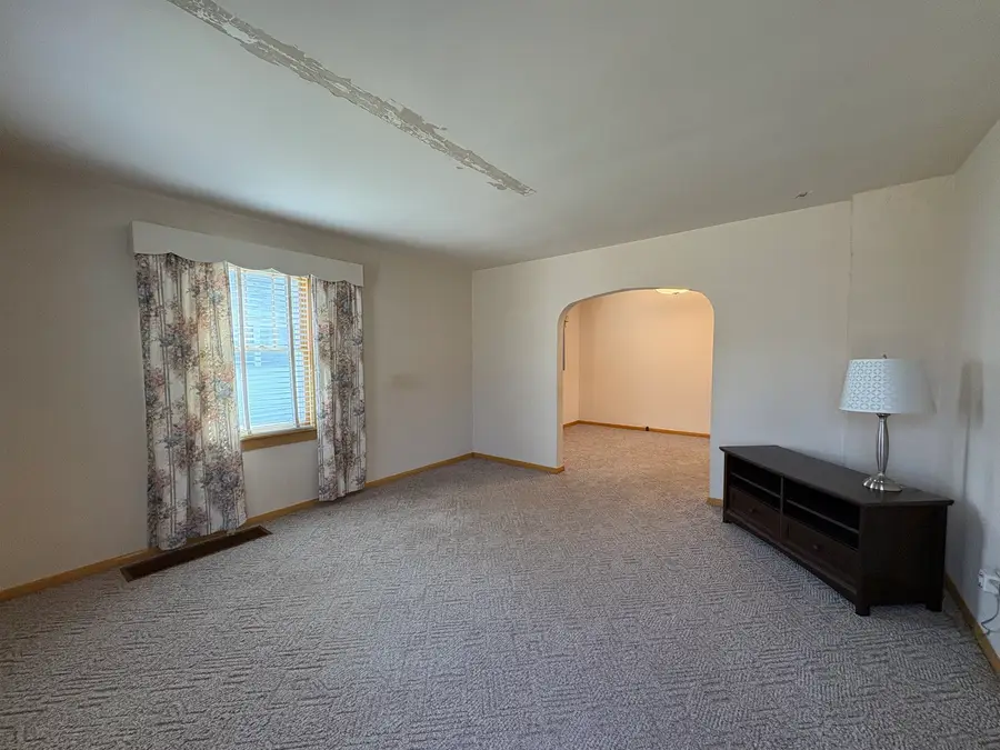 1009 Bernstein Street, Streator, IL 61364 - #2