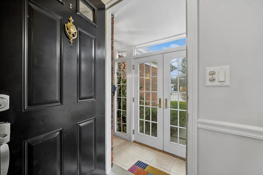 4 Athens Court, Vernon Hills, IL 60061 - #3