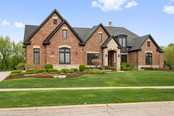 39W354 Long Meadow Lane, St. Charles, IL 60175