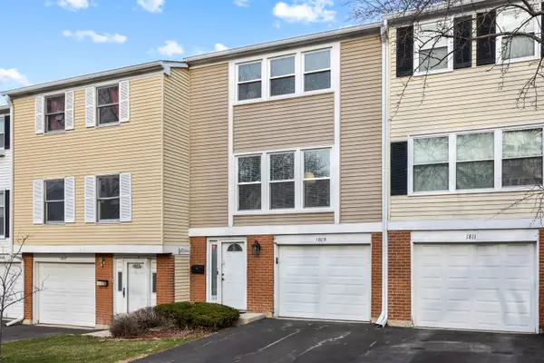 1809 Lancashire Court, Schaumburg, IL 60194