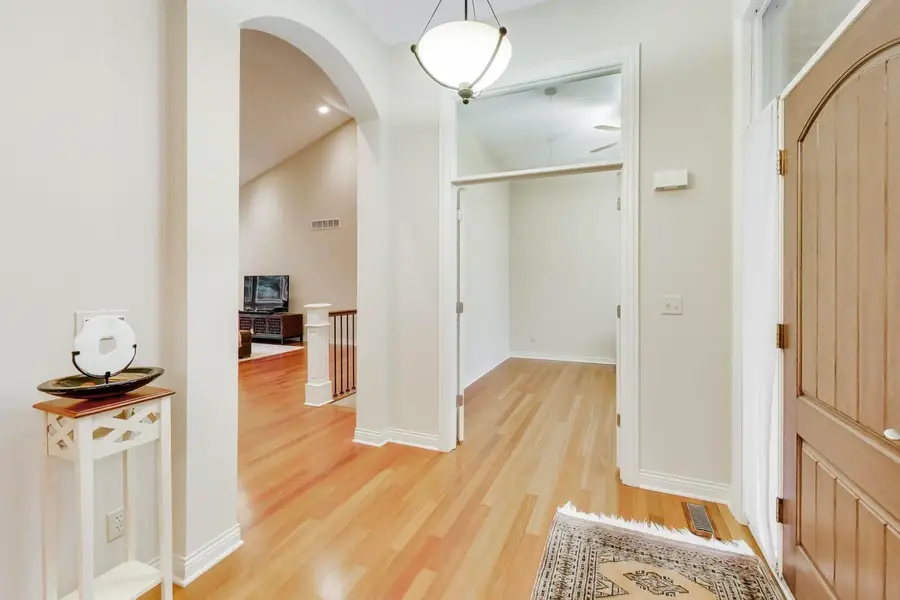 7391 Timber Ridge Road, Roscoe, IL 61073 - #2