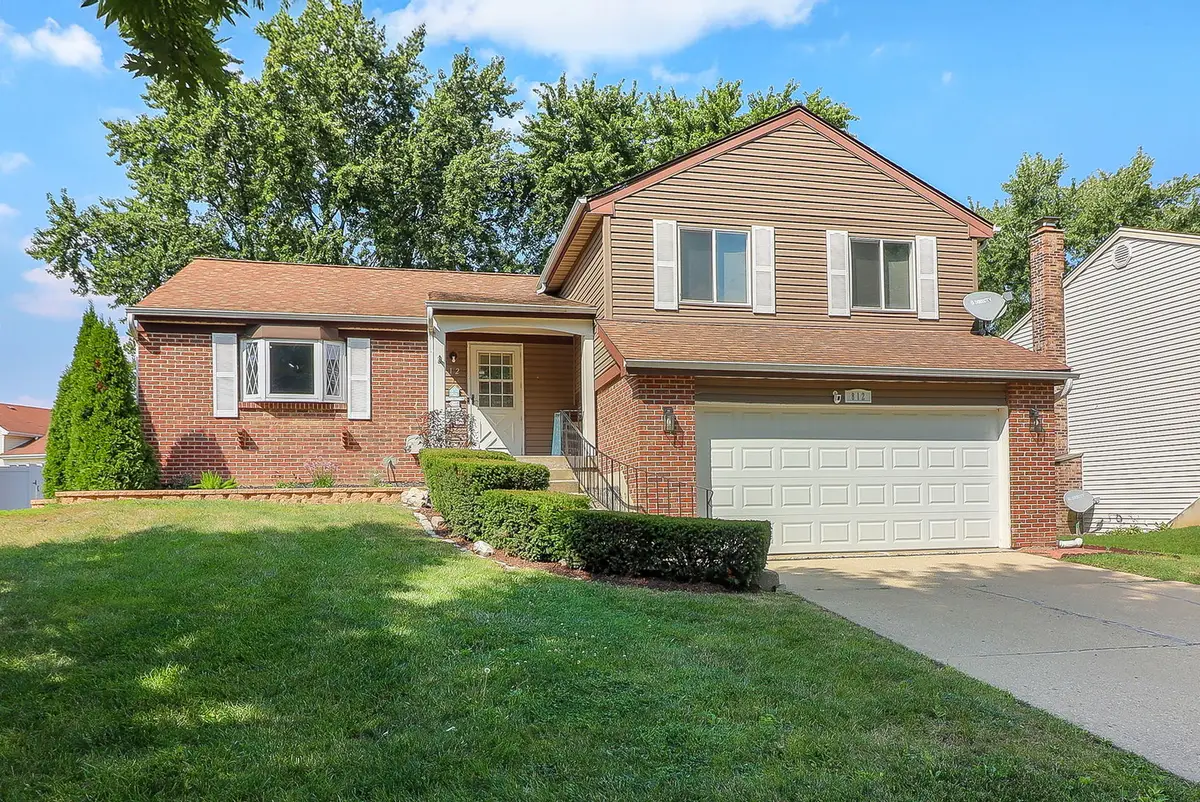 812 W Appletree Lane, Bartlett, IL 60103 - #1