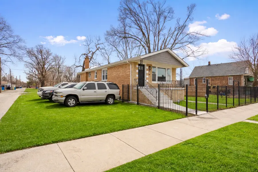 6719 S Winchester Avenue, Chicago, IL 60636 - #3