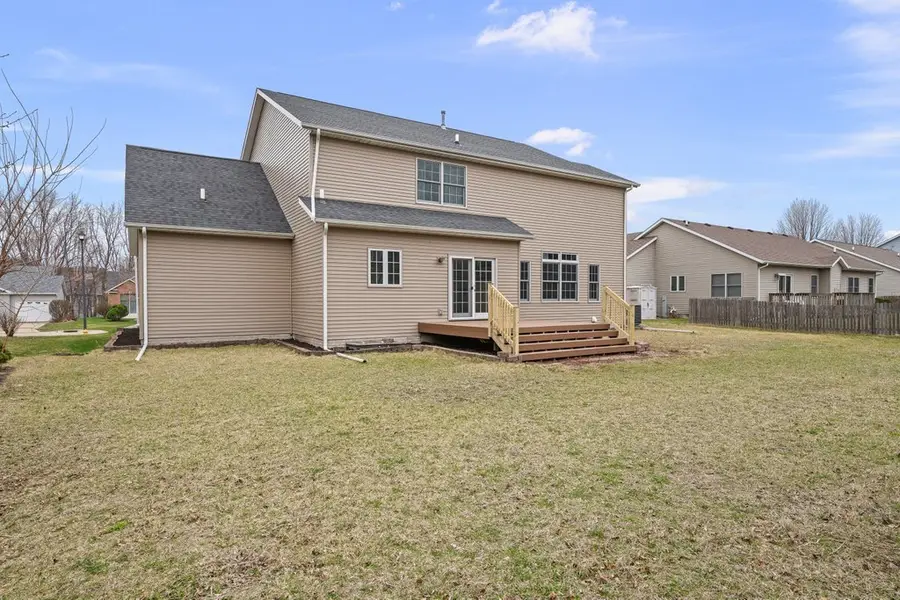 1338 W 61st Street, Davenport, IA 52806 - #2