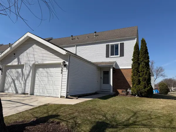 7594 Sarson Way, Hanover Park, IL 60133