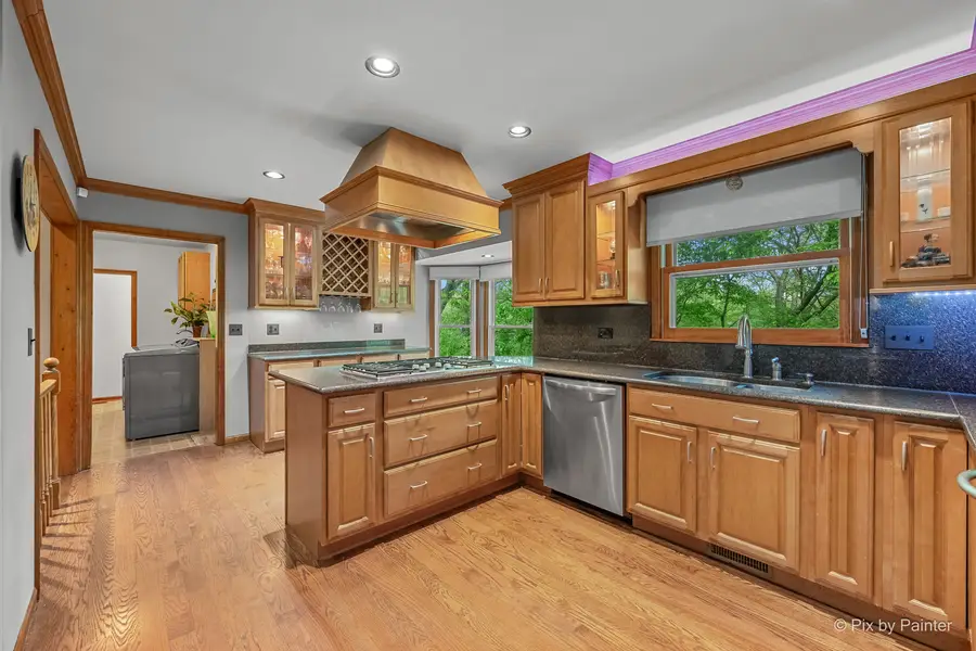 655 Oakview Drive, Algonquin, IL 60102 - #3