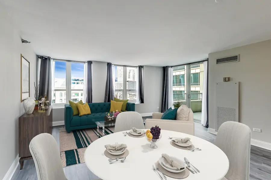 345 N La Salle Drive #902, Chicago, IL 60654 - #2