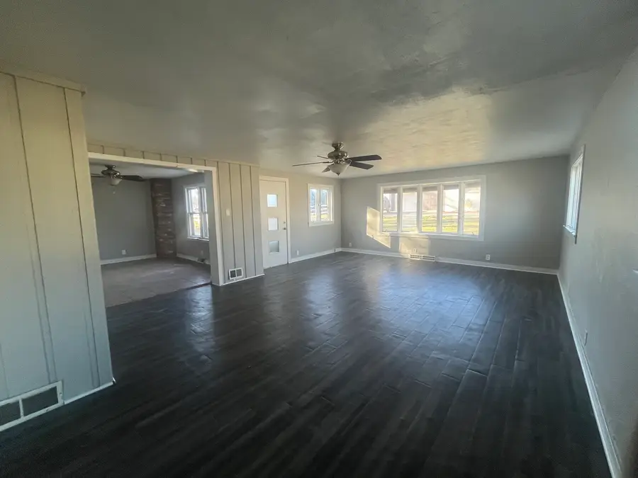 1470 S Demeter Drive, Freeport, IL 61032 - #2