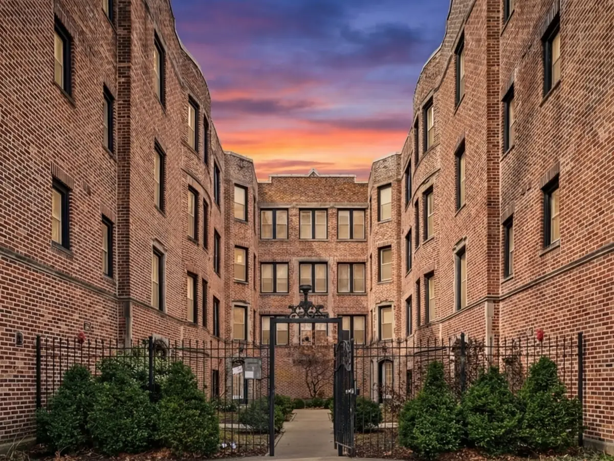 134 Clyde Avenue #3W, Evanston, IL 60202 - #1