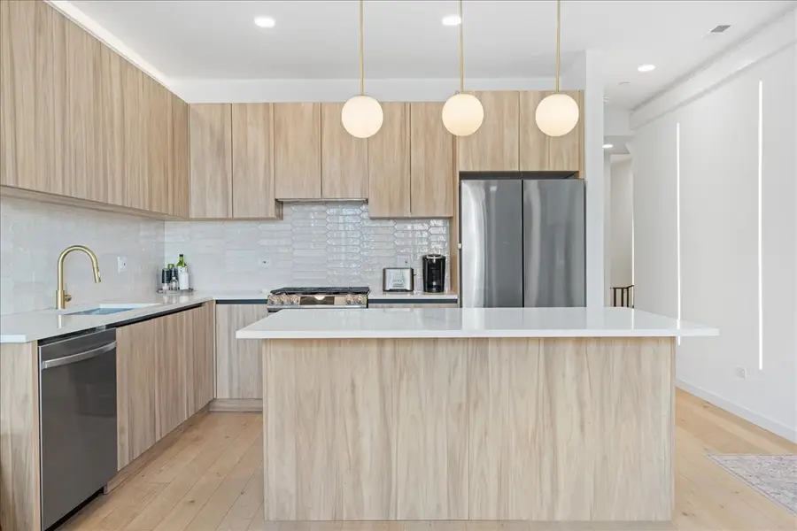 2611 W Haddon Avenue #2, Chicago, IL 60622 - #3