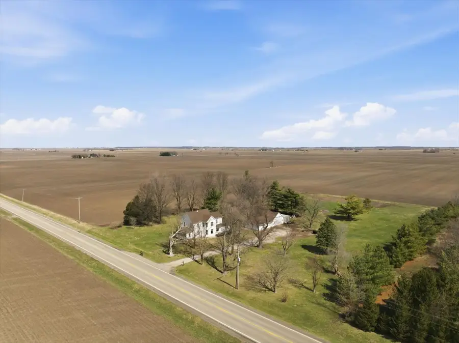 12347 N 400 East Road E, Stanford, IL 61774 - #3