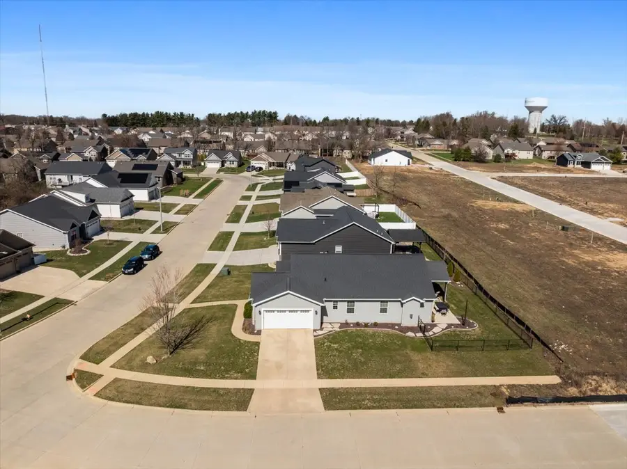 2614 Handel Drive, Bloomington, IL 61704 - #3