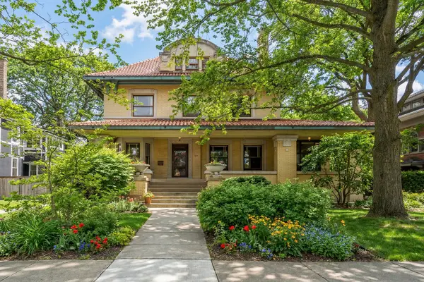 1117 Forest Avenue, Evanston, IL 60202