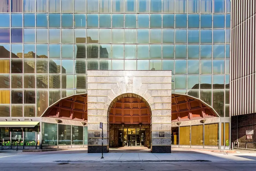 10 E Ontario Street #4801-02, Chicago, IL 60611 - #2