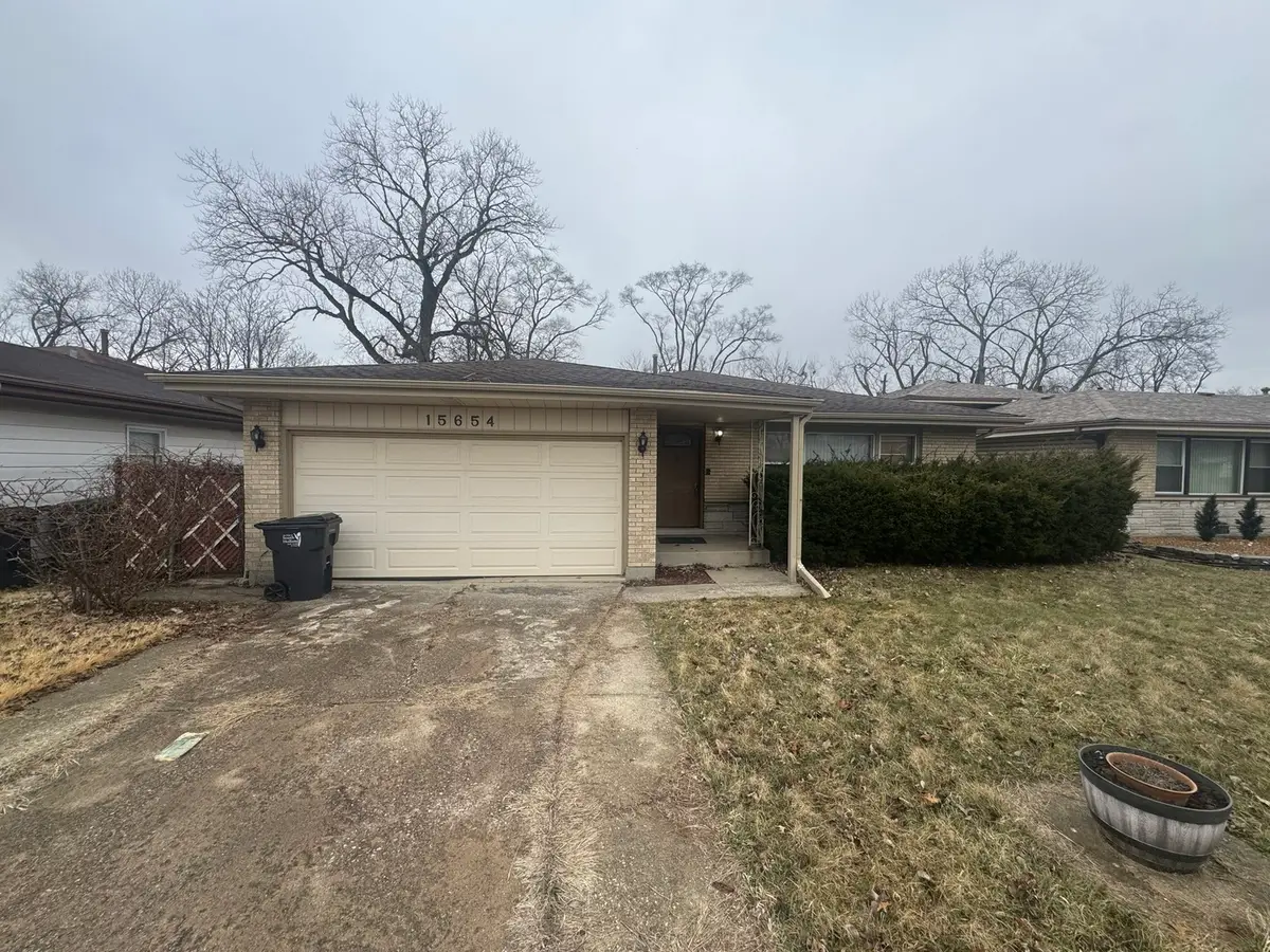 15654 South Park Avenue, South Holland, IL 60473 - #1