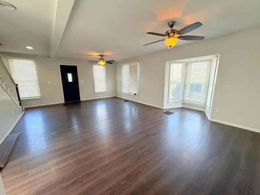 608 W Cedar Street, Leroy, IL 61752 - #2