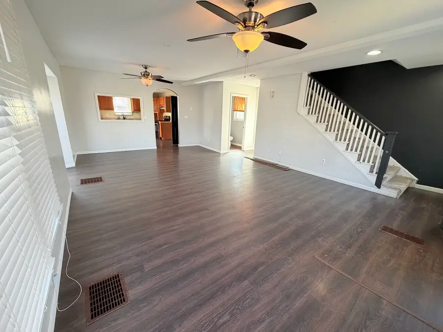 608 W Cedar Street, Leroy, IL 61752 - #3