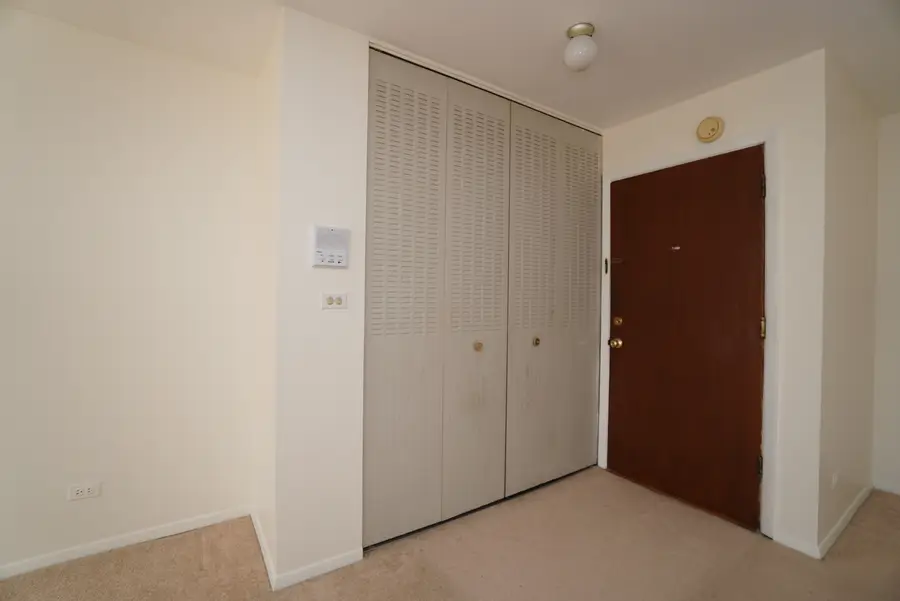 834 E Old Willow Road #209, Prospect Heights, IL 60070 - #3