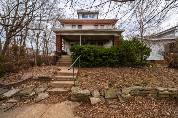 2416 N Dechman Avenue, Peoria, IL 61603