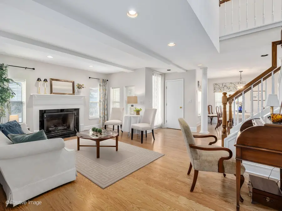 11 Manchester Lane, Elmhurst, IL 60126 - #3