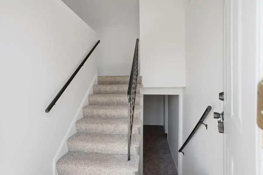 3109 N Lincoln Avenue, Davenport, IA 52804 - #3