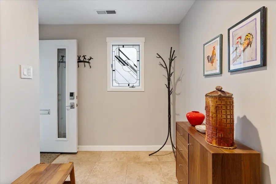 982 S Park Terrace, Chicago, IL 60605 - #2