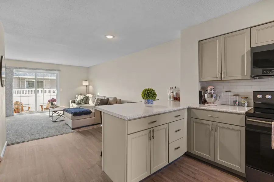 3818 Belle Avenue, Davenport, IA 52807 - #3