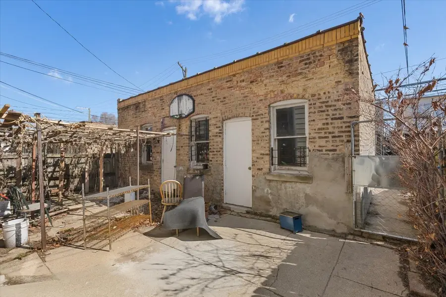 6319 N Claremont Avenue, Chicago, IL 60659 - #3