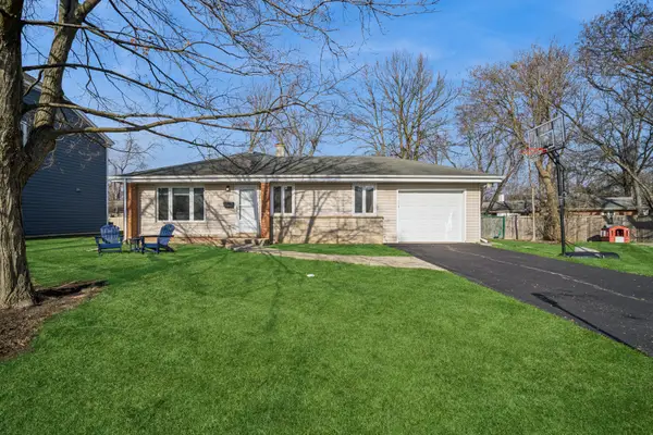 Address Withheld By Seller, Northbrook, IL 60062