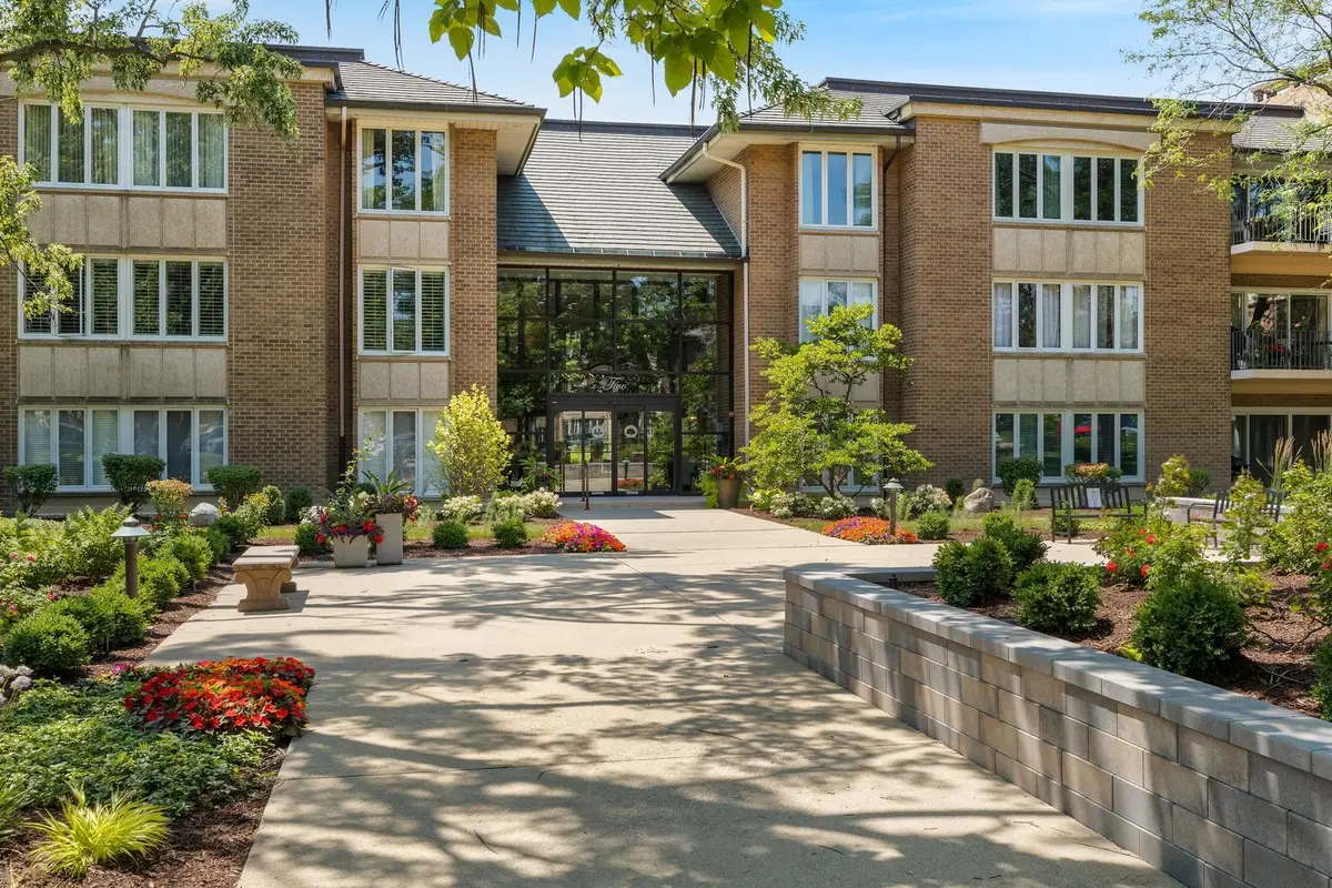 2 Oak Brook Club Drive #C303, Oak Brook, IL 60523 - #1