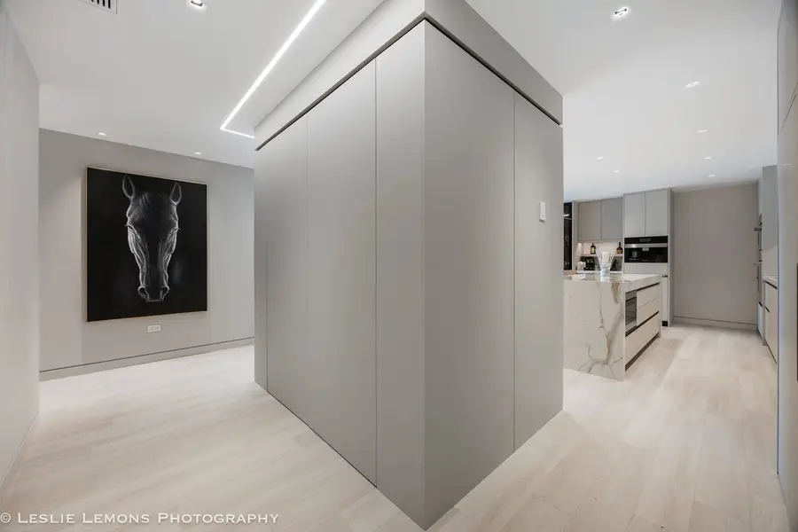 2 Oak Brook Club Drive #C303, Oak Brook, IL 60523 - #3