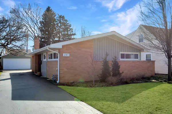 241 Lincoln Street, Glenview, IL 60025