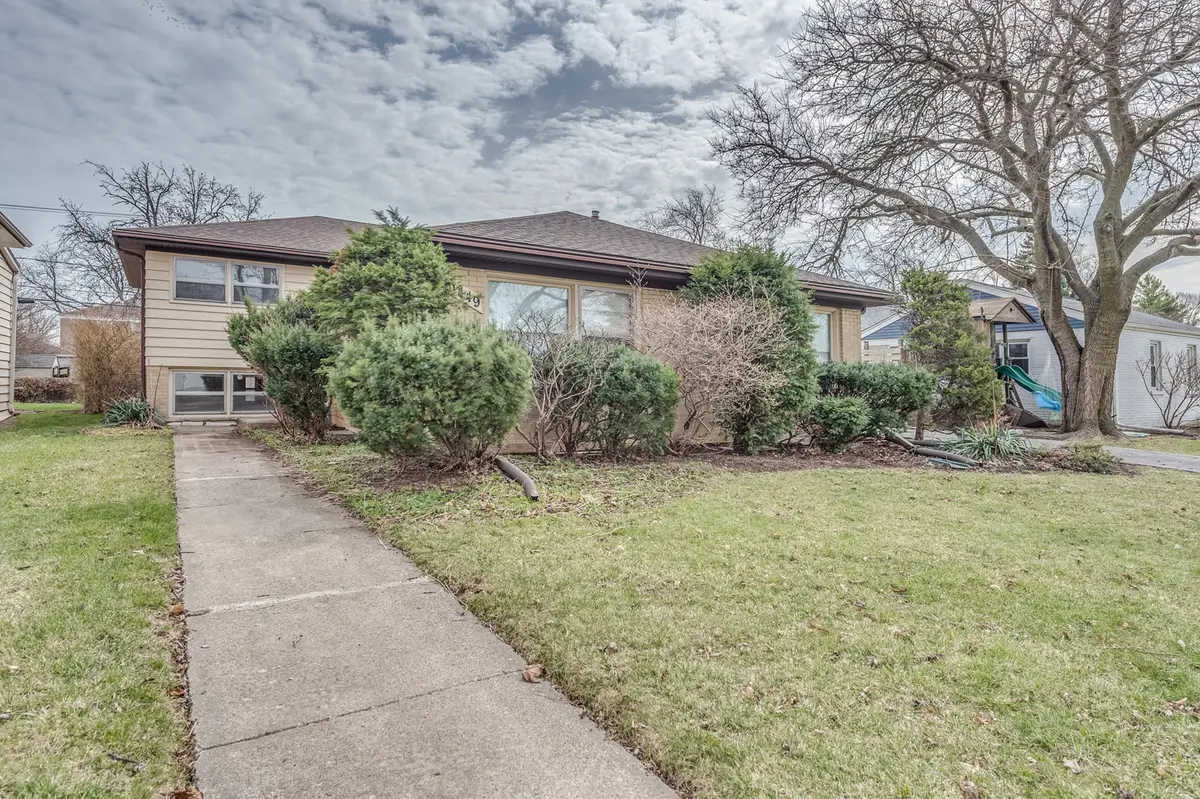 1449 Norfolk Avenue, Westchester, IL 60154 - #1