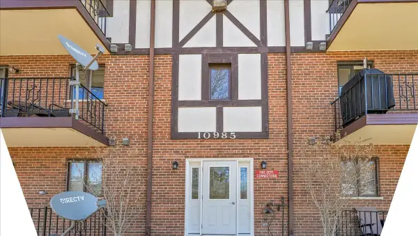 10985 S 84th Avenue #3B, Palos Hills, IL 60465