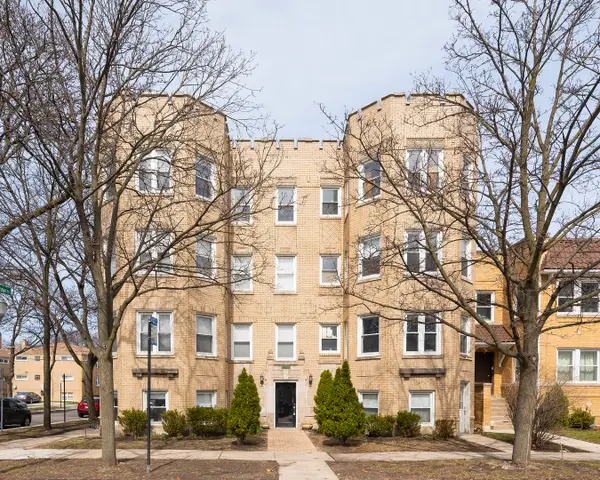 2656 W Lunt Avenue #1, Chicago, IL 60645