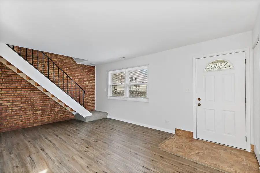 Address Withheld By Seller, Bartlett, IL 60103 - #3